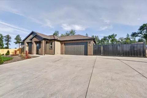 6301 Ruby Ln, Paradise, CA 95969 photo 5