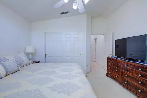 Bedroom - 862 Moonbeam Way, Turlock, CA 95382 photo 9 of 10