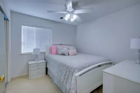 Bedroom - 862 Moonbeam Way, Turlock, CA 95382 photo 1 of 10