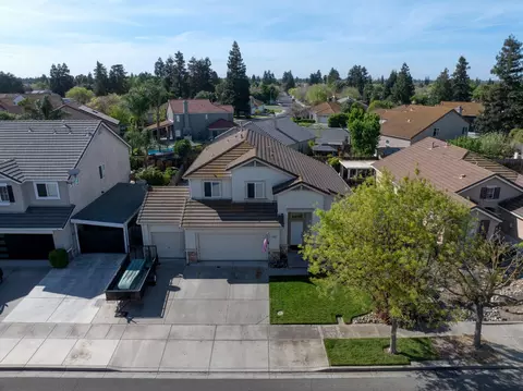 View/Area - 862 Moonbeam Way, Turlock, CA 95382 photo 2 of 2