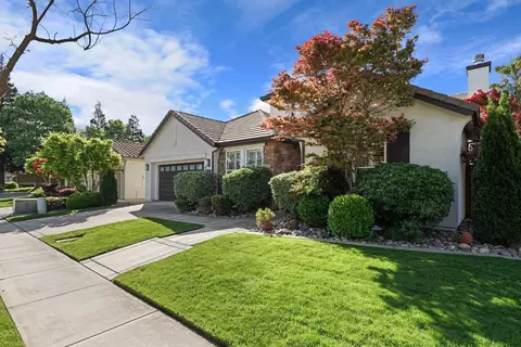 Exterior - 2012 Providence Way, Lodi, CA 95242 photo 8 of 9