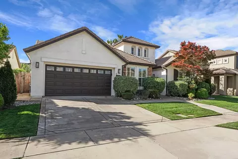 Exterior - 2012 Providence Way, Lodi, CA 95242 photo 7 of 9
