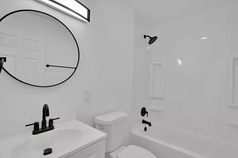 Bath - 4457 College Way, Olivehurst, CA 95961 photo 1 of 1