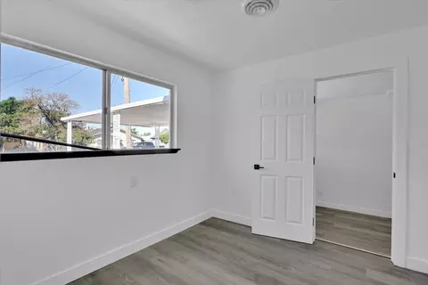 Bedroom - 4457 College Way, Olivehurst, CA 95961 photo 5 of 7
