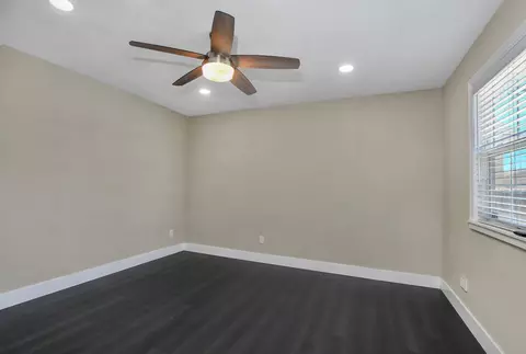 145 N Powers Ave, Manteca, CA 95336 photo 13