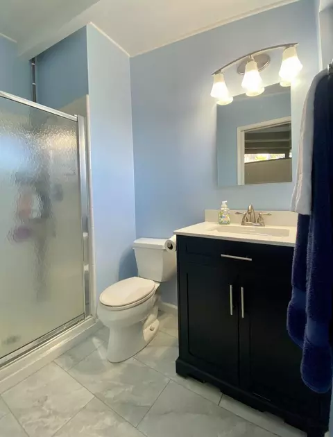 Bath - 42329 Troyer Ave, Fremont, CA 94539 photo 5 of 5