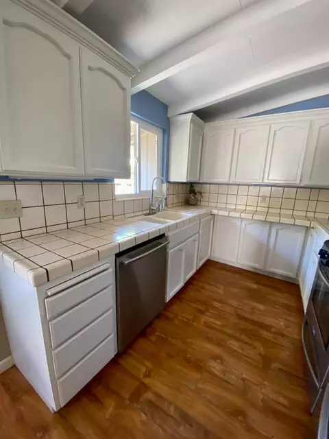 Kitchen - 42329 Troyer Ave, Fremont, CA 94539 photo 3 of 5