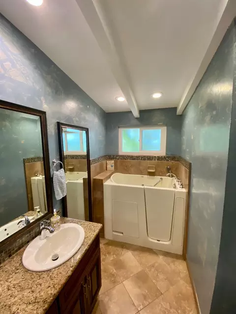 Bath - 42329 Troyer Ave, Fremont, CA 94539 photo 2 of 5