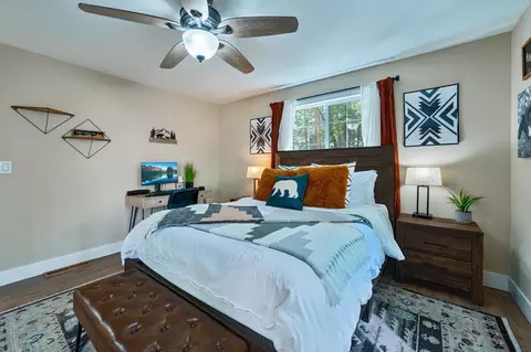 Bedroom - 3960 Garnet Rd, Pollock Pines, CA 95726 photo 2 of 9
