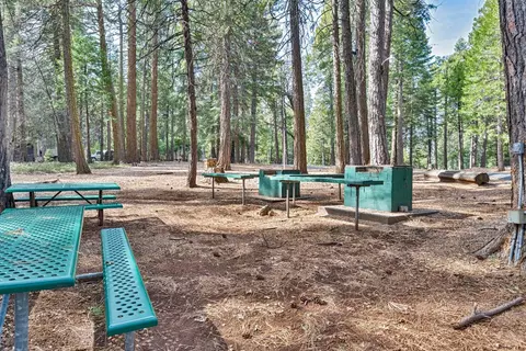 Exterior - 3960 Garnet Rd, Pollock Pines, CA 95726 photo 10 of 11