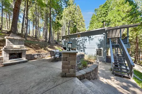 Exterior - 3960 Garnet Rd, Pollock Pines, CA 95726 photo 3 of 11