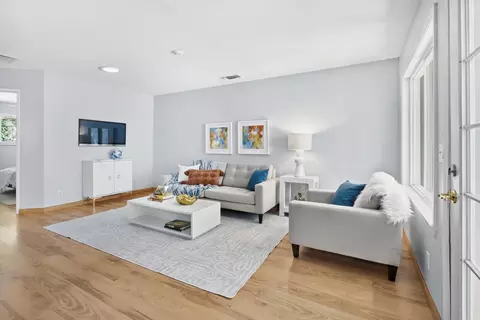Living - 2705 Brandywine, Davis, CA 95616 photo 1 of 3