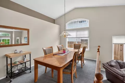 9083 Fanega Ct, Elk Grove, CA 95758