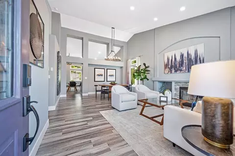 401 Seaton Dr, Folsom, CA 95630