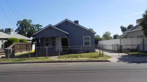 307 E Malone St, Hanford, CA 93230