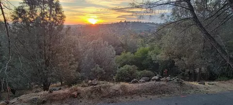 3320 Sudbury Rd, Cameron Park, CA 95682