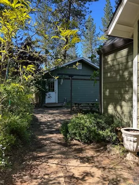 Exterior - 1215 Spring Crest Ct, Placerville, CA 95667 photo 10 of 24