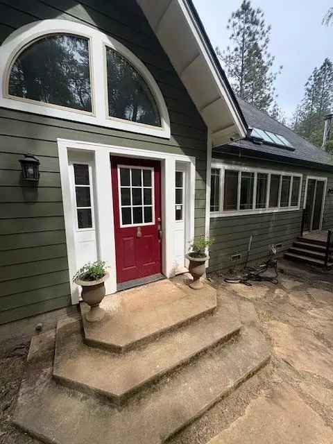 Exterior - 1215 Spring Crest Ct, Placerville, CA 95667 photo 1 of 24