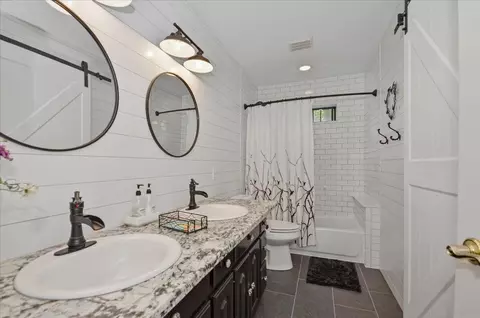 Bath - 320 Gopher Flat Rd, Sutter Creek, CA 95685 photo 6 of 9