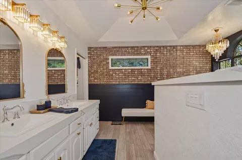 Bath - 320 Gopher Flat Rd, Sutter Creek, CA 95685 photo 1 of 9