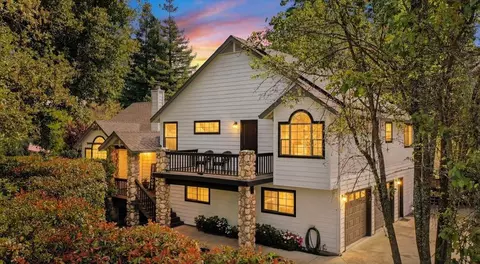 320 Gopher Flat Rd, Sutter Creek, CA 95685