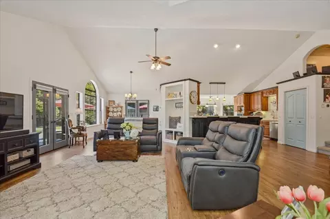 Living - 320 Gopher Flat Rd, Sutter Creek, CA 95685 photo 4 of 4