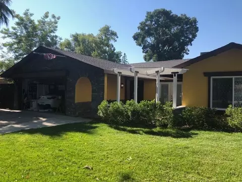 1048 Vernal Ave, Merced, CA 95340