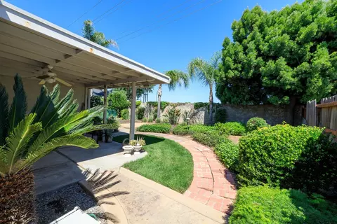 Exterior - 424 Codington Way, Modesto, CA 95357 photo 6 of 17