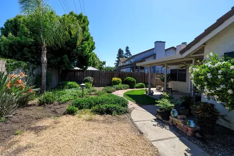 Exterior - 424 Codington Way, Modesto, CA 95357 photo 16 of 17