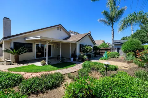 Exterior - 424 Codington Way, Modesto, CA 95357 photo 8 of 17