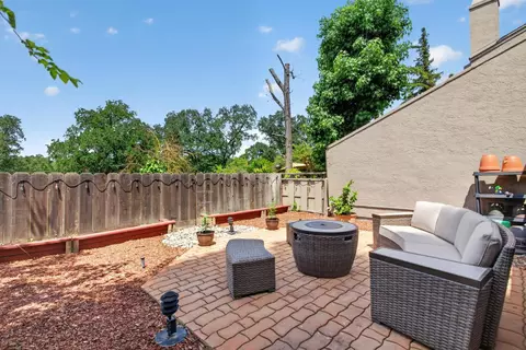 Exterior - 1729 Edgebrook Dr #A, Modesto, CA 95354 photo 14 of 14