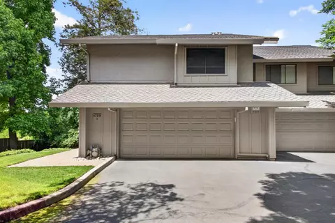 Exterior - 1729 Edgebrook Dr #A, Modesto, CA 95354 photo 2 of 14