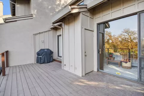 Exterior - 1729 Edgebrook Dr #A, Modesto, CA 95354 photo 3 of 11
