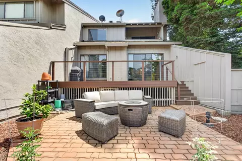 Exterior - 1729 Edgebrook Dr #A, Modesto, CA 95354 photo 8 of 14