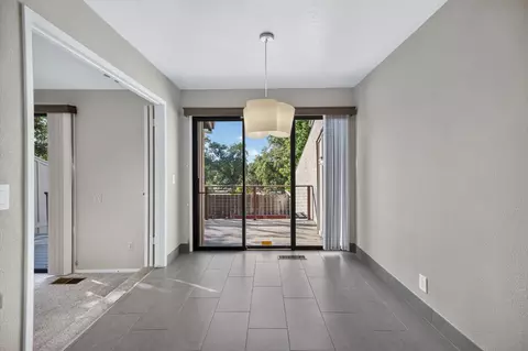 Dining - 1729 Edgebrook Dr #A, Modesto, CA 95354 photo 1 of 1
