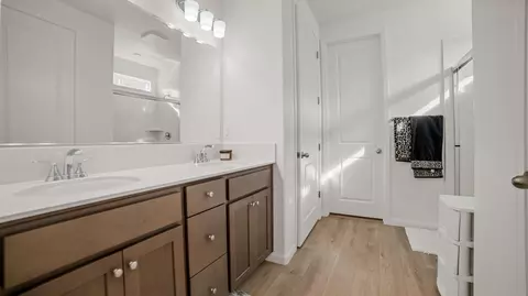 Entry Way - 2524 Grove St, Lodi, CA 95242 photo 2 of 3