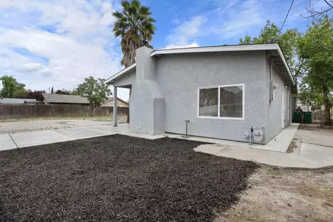 Exterior - 4106 E 6th St, Stockton, CA 95215 photo 2 of 4