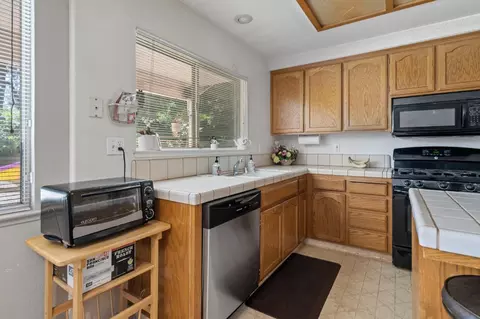 1712 Patton Dr, Modesto, CA 95356 photo 12