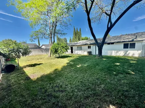 Exterior - 2716 Peach St, Live Oak, CA 95953 photo 7 of 8