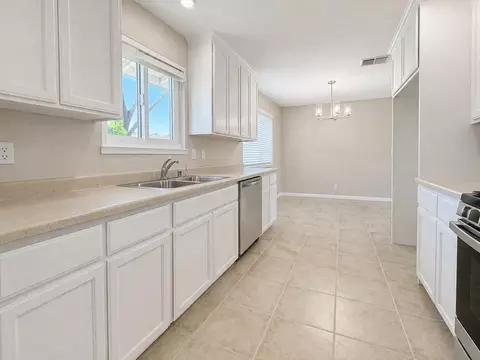 Kitchen - 2716 Peach St, Live Oak, CA 95953 photo 1 of 2