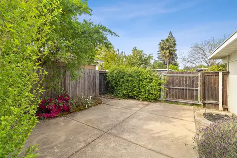 5720 River Oak Way, Carmichael, CA 95608 photo 43