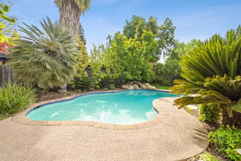 5720 River Oak Way, Carmichael, CA 95608 photo 35
