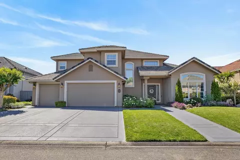 7672 Marina Cove Dr, Sacramento, CA 95831