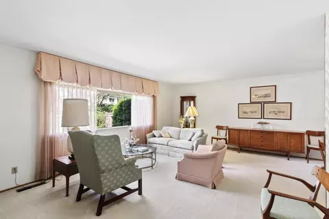 Living - 1018 Plum Ln, Davis, CA 95616 photo 2 of 6