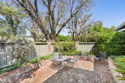 Exterior - 1018 Plum Ln, Davis, CA 95616 photo 13 of 15