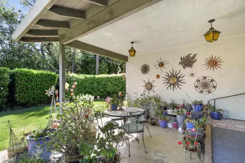 Exterior - 1018 Plum Ln, Davis, CA 95616 photo 10 of 15