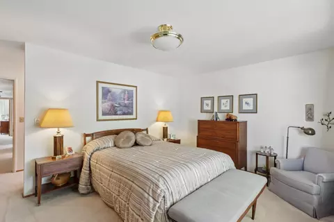 Bedroom - 1018 Plum Ln, Davis, CA 95616 photo 1 of 8