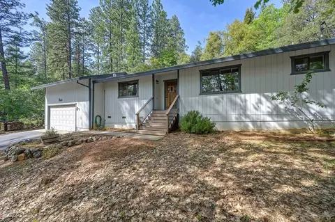 15358 Sky Pines Rd, Grass Valley, CA 95949