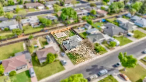 View/Area - 209 Emerson Ave, Modesto, CA 95350 photo 6 of 7