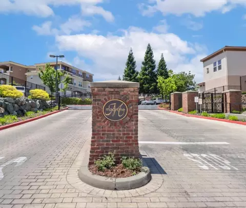 600 Moon Cir #627, Folsom, CA 95630